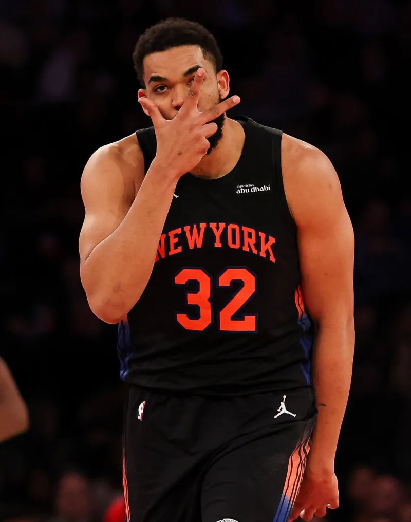 半岛体育主页-ESPN：唐斯与尼克斯赛季末可签4年2.6亿提前续约